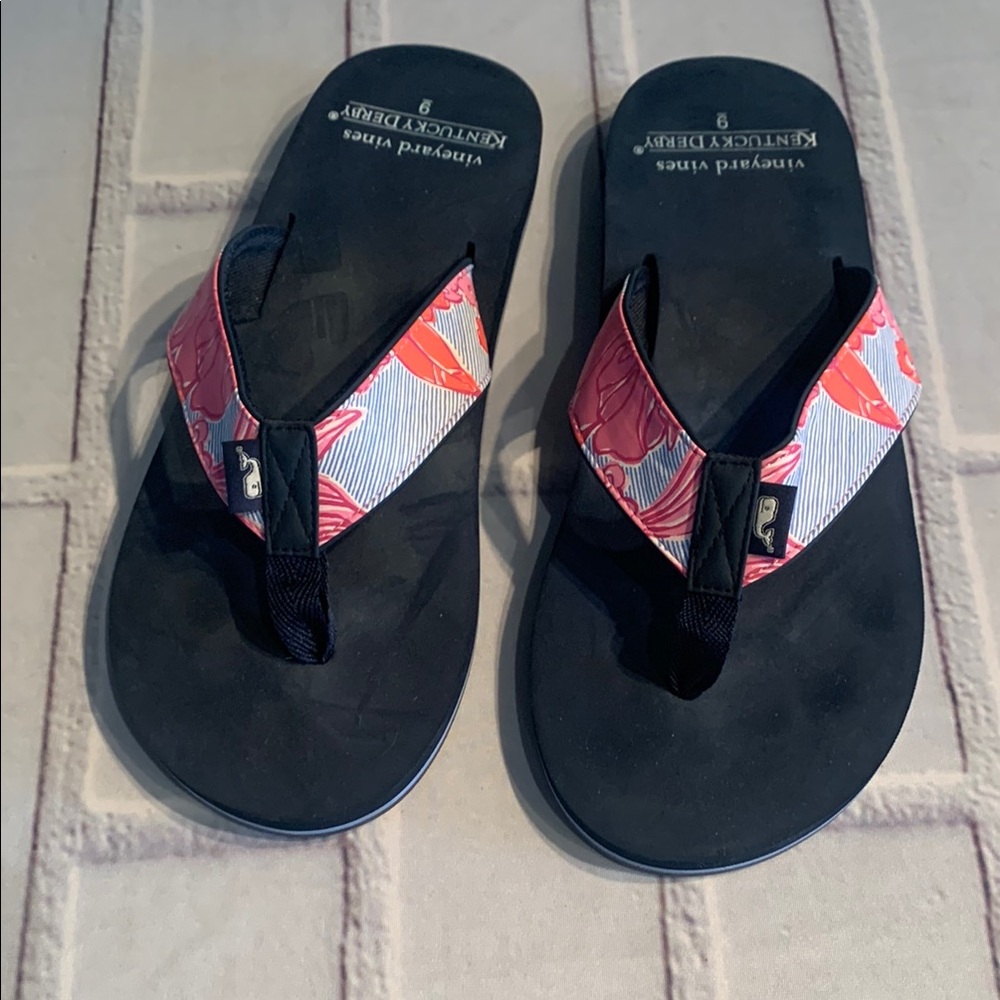 Vineyard Vines Flip Flops